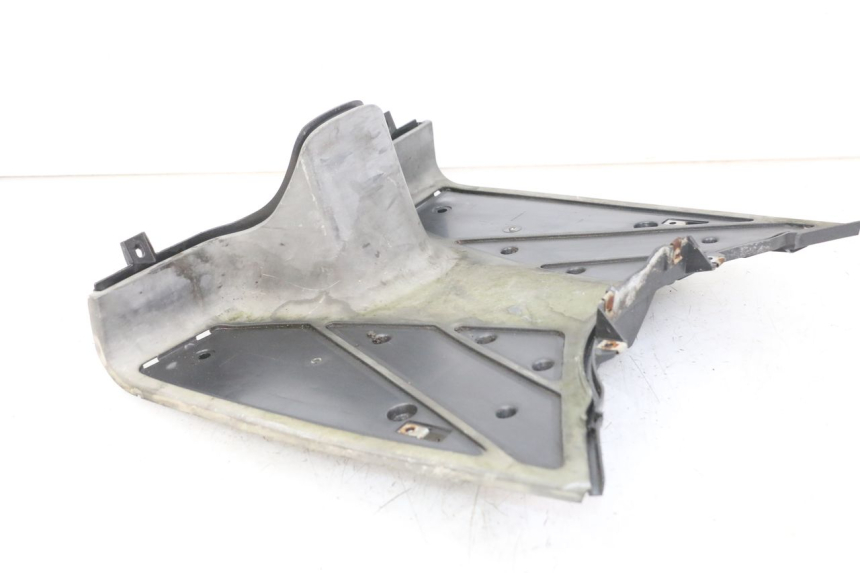 photo de CARENA PEDANA APRILIA SR MOTARD 50 (2012 - 2018) - Primo piano tecnico