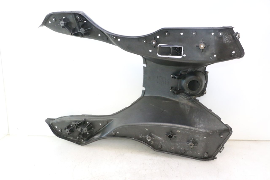 photo de Pedana APRILIA ATLANTIC S 125 (2010 - 2013) - Zoom sui componenti