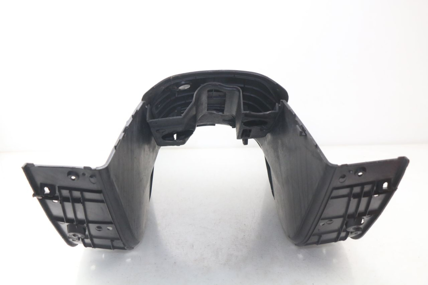 photo de PEDANA JONWAY AZTRAL 125 (2008 - 2017) - Altra vista dell'articolo