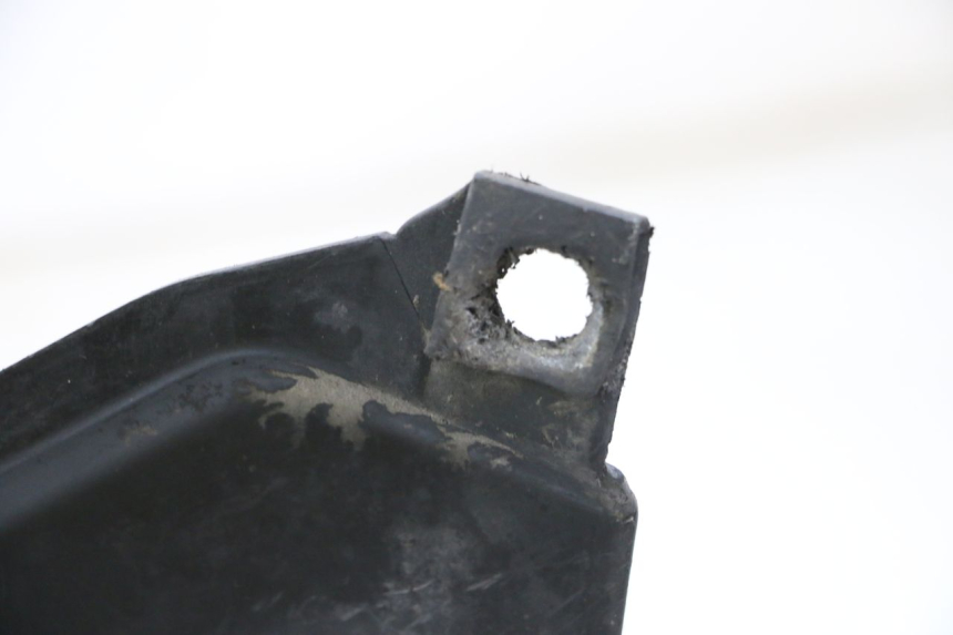 photo de MARCHE PIED MBK BOOSTER SPIRIT 50 (2004 - 2017) - Primo piano ad alta risoluzione