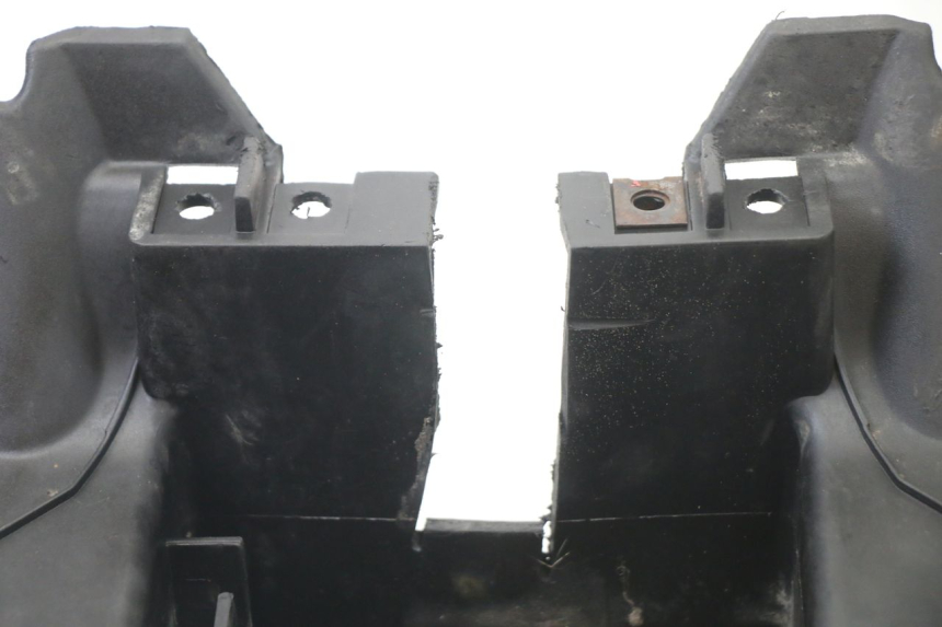 photo de CARENA PEDANA MBK BOOSTER SPIRIT NAKED 50 (2004 - 2017) - Altra angolazione