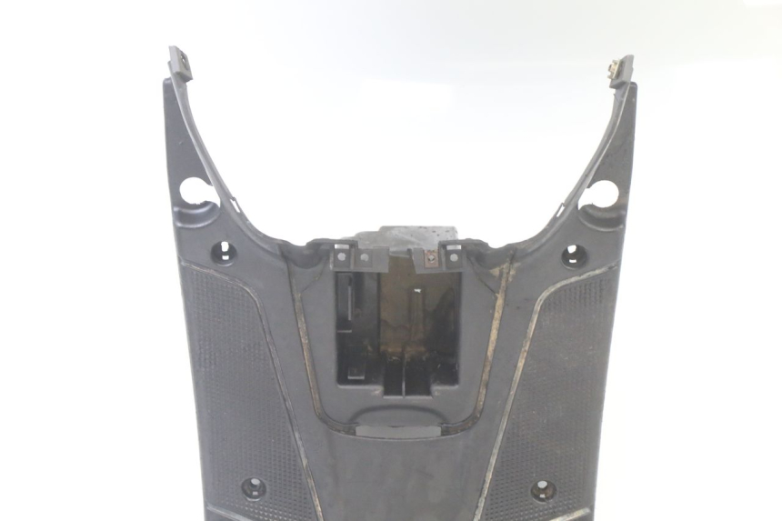 photo de CARENA PEDANA MBK BOOSTER SPIRIT NAKED 50 (2004 - 2017) - Dettagli dei punti di fissaggio