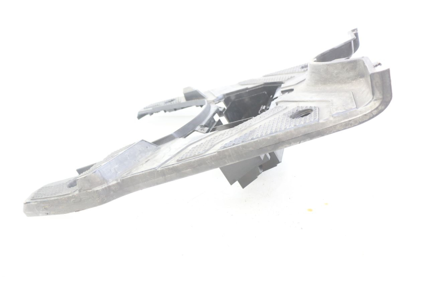 photo de PEDANA YAMAHA BW'S BWS 125 (2010 - 2013) - Zoom sullo stato d'uso