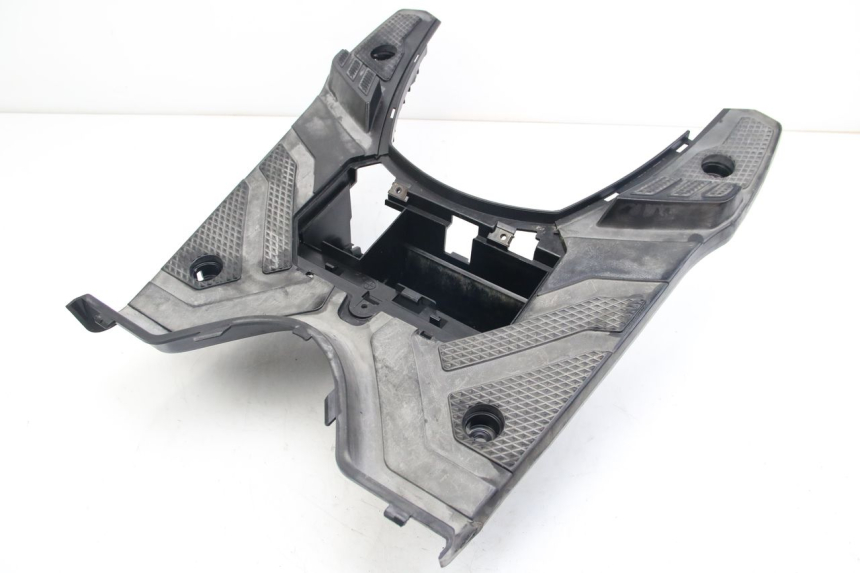 photo de PEDANA YAMAHA BW'S BWS 125 (2010 - 2013) - Zoom sullo stato d'uso