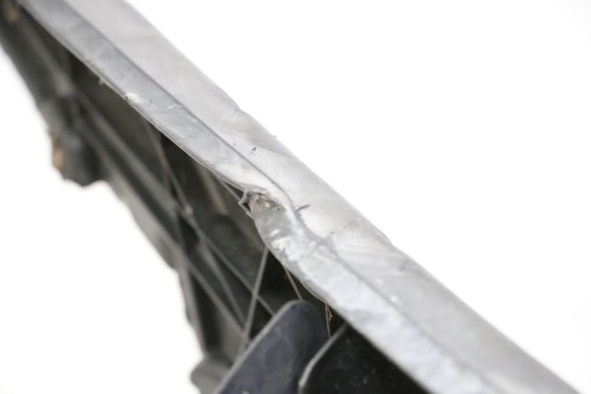 photo de CARENA PEDANA YAMAHA BW'S 100 (1999 - 2002) - Dettaglio del componente