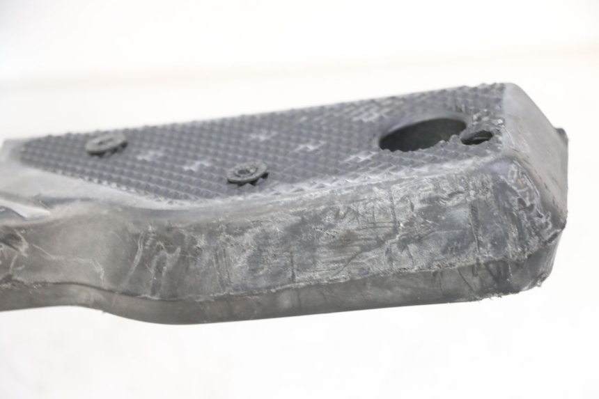 photo de CARENA PEDANA YAMAHA BW'S 100 (1999 - 2002) - Primo piano ad alta risoluzione