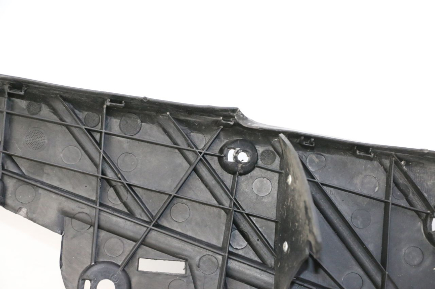 photo de CARENA PEDANA YAMAHA BW'S 100 (1999 - 2002) - Zoom sullo stato d'uso