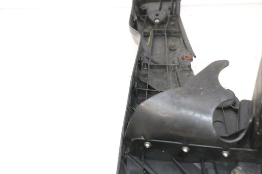 photo de CARENA PEDANA YAMAHA BW'S 100 (1999 - 2002) - Altra angolazione