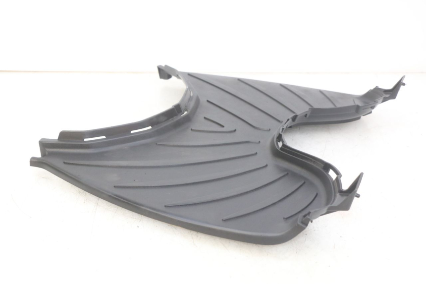 photo de PEDANE PEUGEOT CITYSTAR AIR 125 (2014 - 2017) - Primo piano tecnico