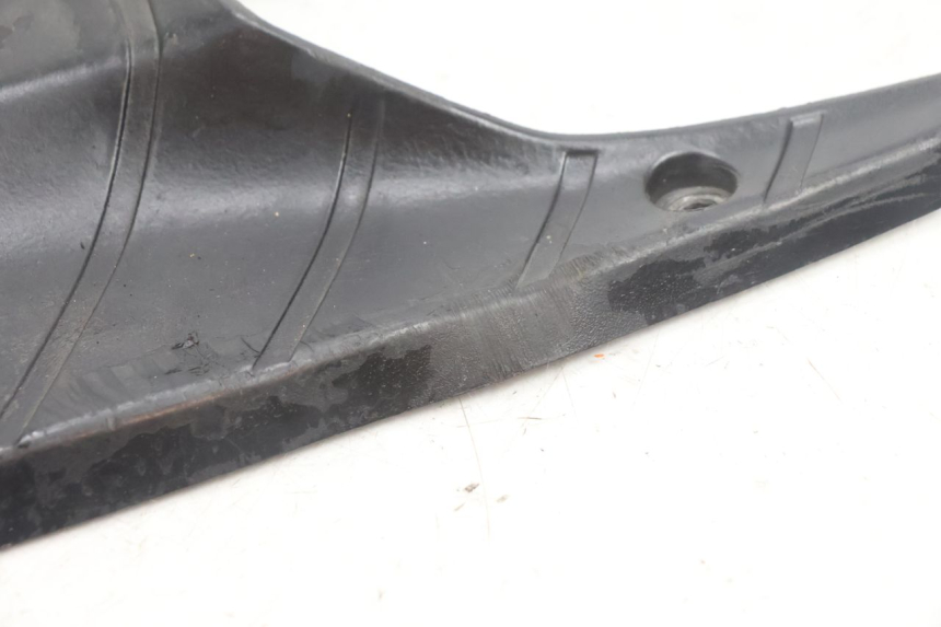 photo de CARENA PEDANA MBK DAKOTA 50 (2003 - 2008) - Stato della superficie e materiale