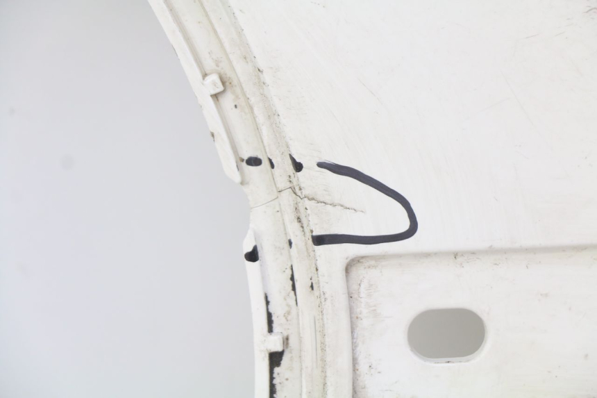 photo de PEDANA PEUGEOT DJANGO 2T 50 (2014 - 2019) - Caratteristiche distintive