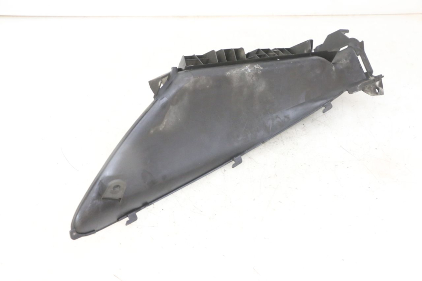 photo de MARCHE PIED DESTRO SUZUKI BURGMAN 125 (2007 - 2014) - Zoom sullo stato d'uso