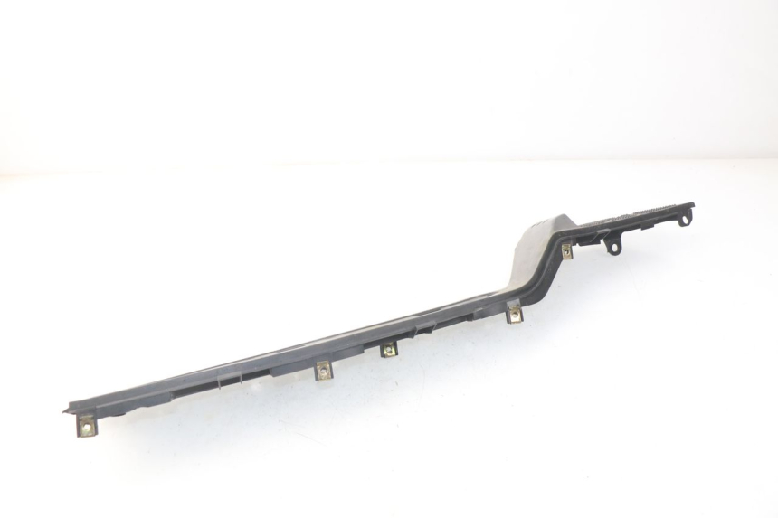 photo de MARCHE PIED DESTRO KYMCO DINK STREET 125 (2009 - 2014) - Primo piano tecnico