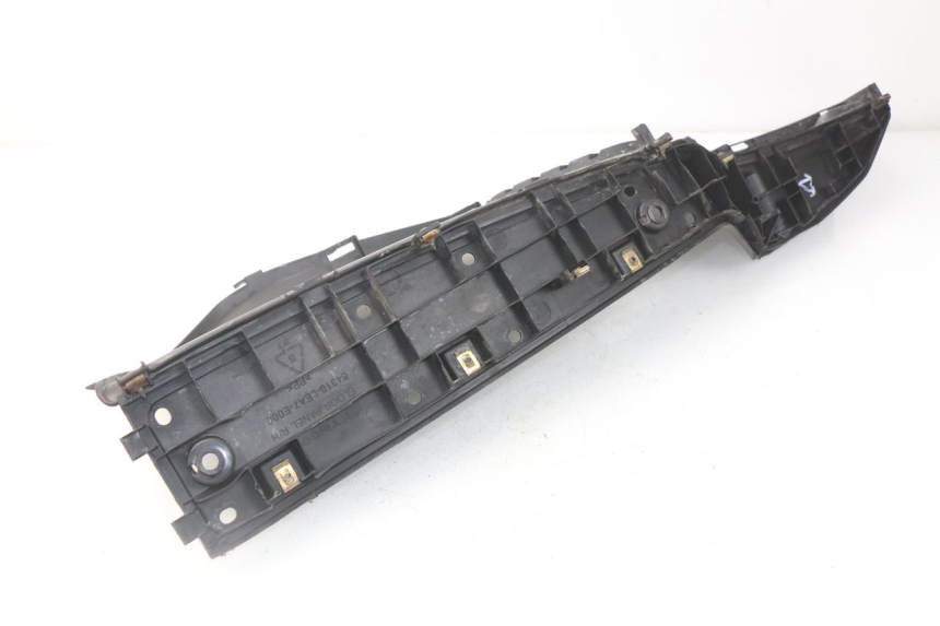 photo de MARCHE PIED DESTRO KYMCO DINK STREET 125 (2009 - 2014) - Vista d'insieme del prodotto