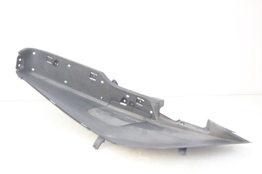 photo de MARCHE PIED DESTRO HONDA FES PANTHEON 125 (2003 - 2007) - Primo piano tecnico