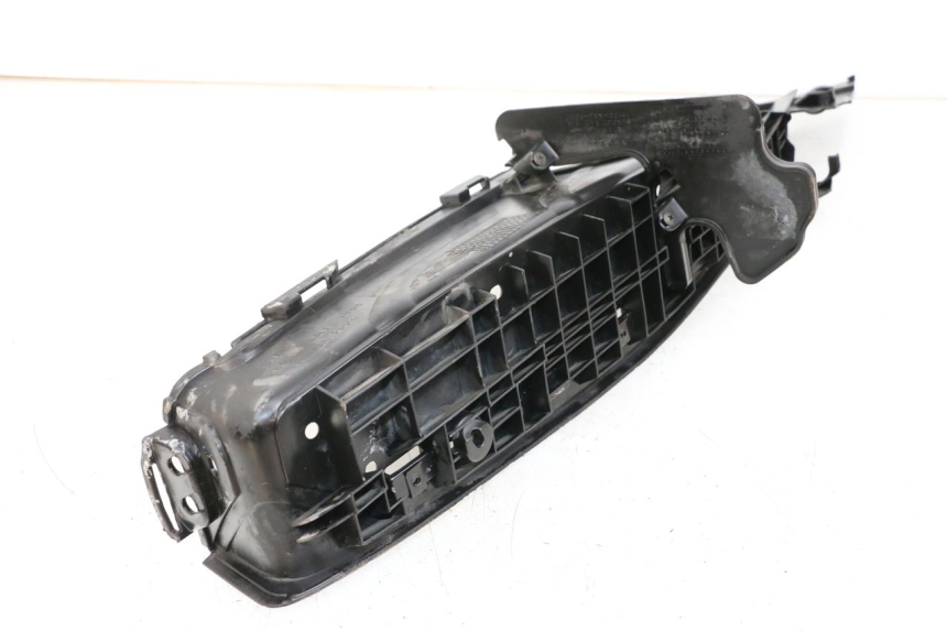 photo de MARCHE PIED DESTRO HONDA FES S-WING SWING ABS 125 (2007 - 2015) - Dettaglio del componente