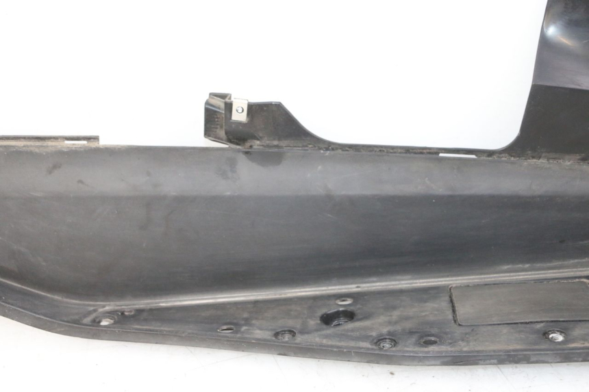 photo de CARENA PEDANA DESTRA HONDA FORZA ABS 300 (2013 - 2017) - Altra vista dell'articolo