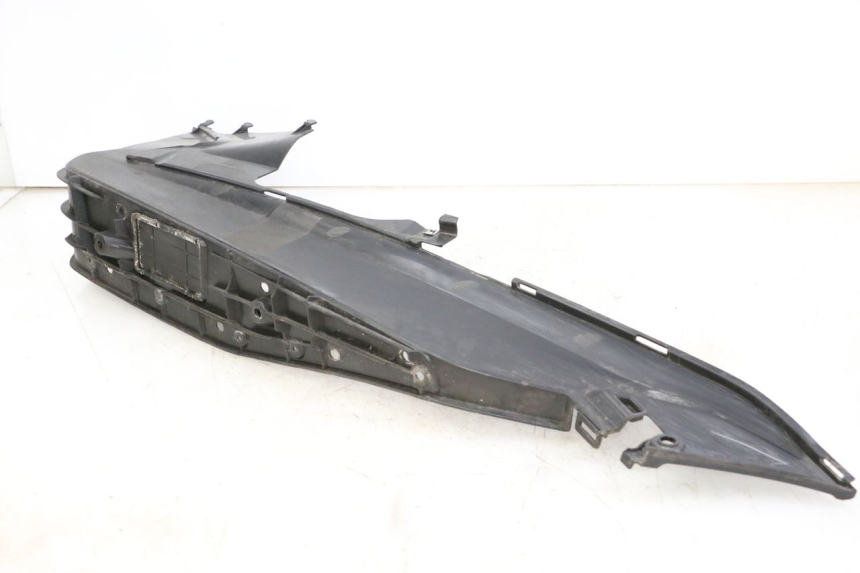 photo de CARENA PEDANA DESTRA HONDA FORZA ABS 300 (2013 - 2017) - Zoom sullo stato d'uso