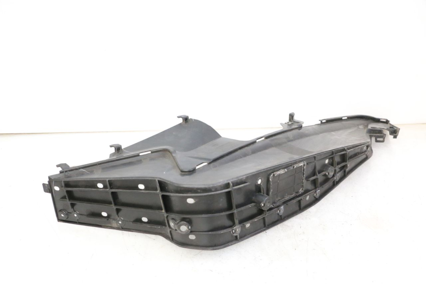 photo de CARENA PEDANA DESTRA HONDA FORZA ABS 300 (2013 - 2017) - Altra angolazione