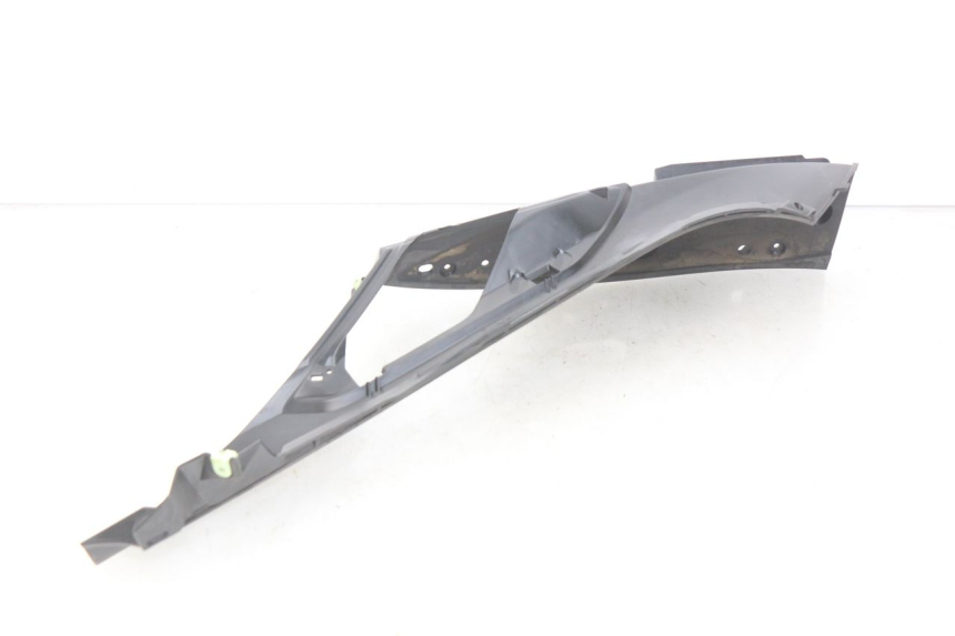 photo de MARCHE PIED DESTRO PEUGEOT GEOPOLIS 400 (2007 - 2013) - Dettaglio del componente