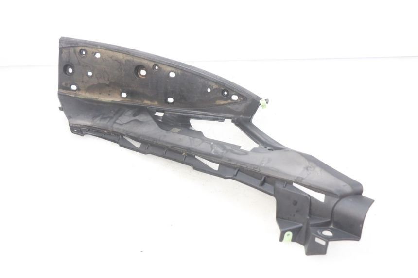 photo de MARCHE PIED DESTRO PEUGEOT GEOPOLIS 400 (2007 - 2013) - Primo piano tecnico