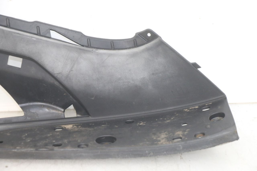 photo de CARENA PEDANA DESTRA PEUGEOT GEOPOLIS RS 125 (2007 - 2009) - Vista d'insieme del prodotto