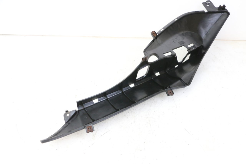 photo de CARENA PEDANA DESTRA MBK OVETTO ONE 2T 50 (2013 - 2017) - Altra angolazione