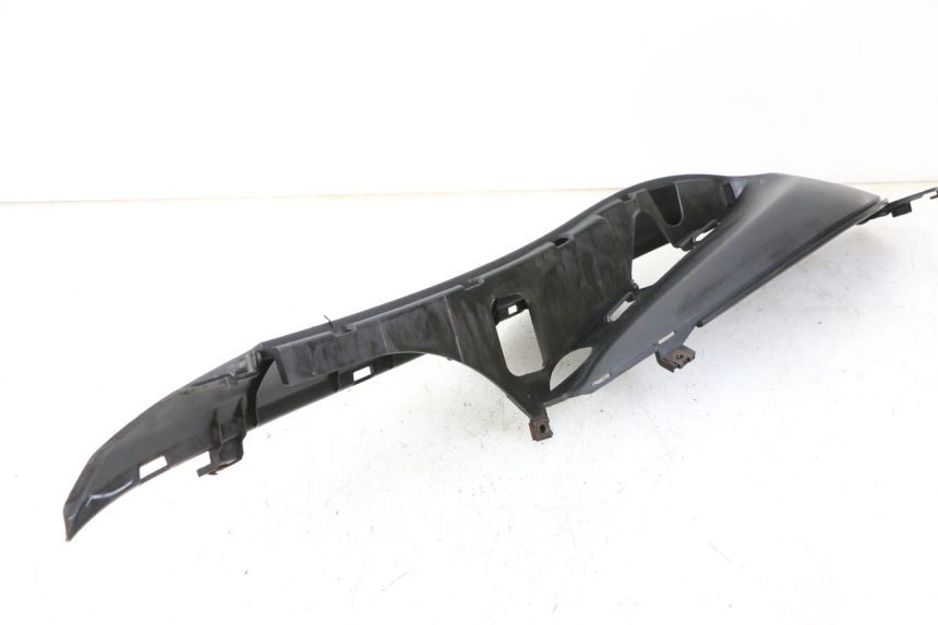 photo de CARENA PEDANA DESTRA MBK OVETTO ONE 2T 50 (2013 - 2017) - Primo piano tecnico