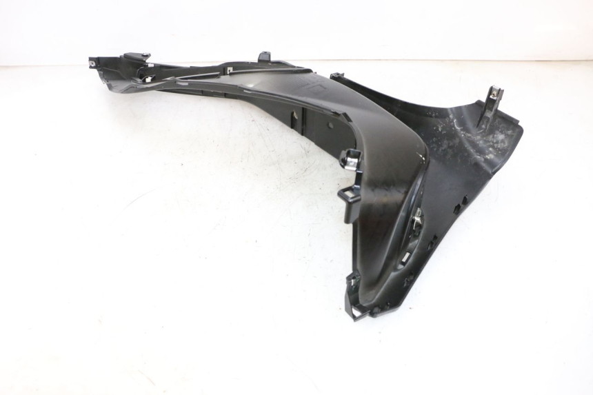 photo de CARENA PEDANA DESTRA PIAGGIO MP3 HPE 300 (2019 - 2026) - Vista d'insieme del prodotto