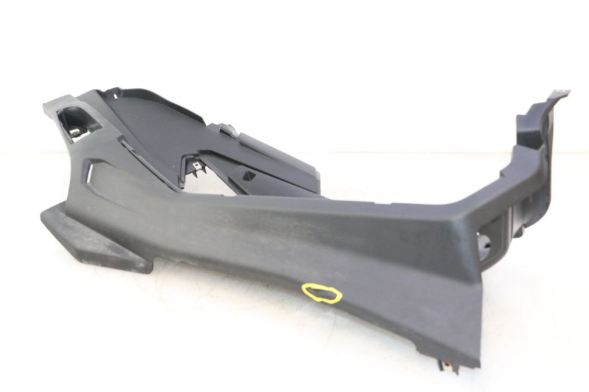 photo de CARENA PEDANA DESTRA PIAGGIO MP3 HPE 530 (2022 - 2026) - Zoom sui componenti