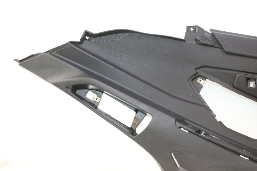 photo de CARENA PEDANA DESTRA PIAGGIO MP3 HPE 530 (2022 - 2026) - Zoom qualità usato