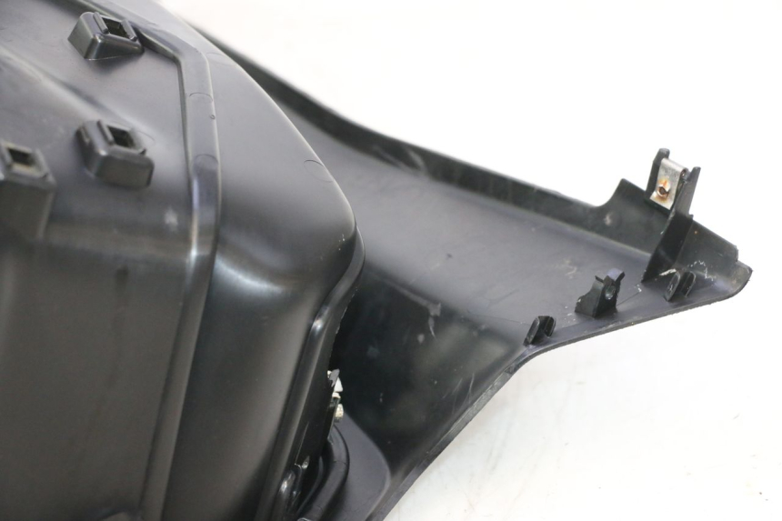 photo de CARENA PEDANA DESTRA PIAGGIO MP3 HPE 530 (2022 - 2026) - Vista d'insieme del prodotto
