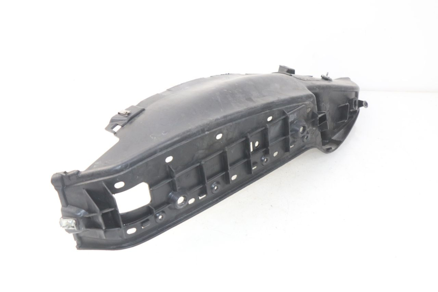 photo de MARCHE PIED DESTRO PIAGGIO MP3 LT 400 (2007 - 2012) - Zoom sullo stato d'uso