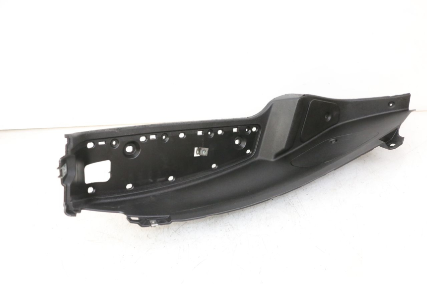 photo de MARCHE PIED DESTRO PIAGGIO MP3 LT 400 (2007 - 2012) - Primo piano tecnico