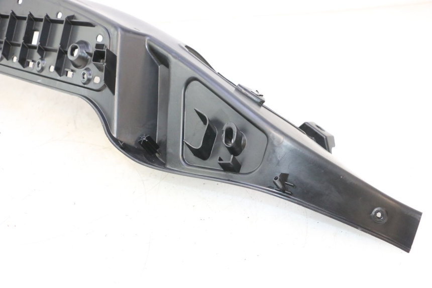 photo de MARCHE PIED DESTRO PIAGGIO MP3 LT 400 (2007 - 2012) - Altra angolazione
