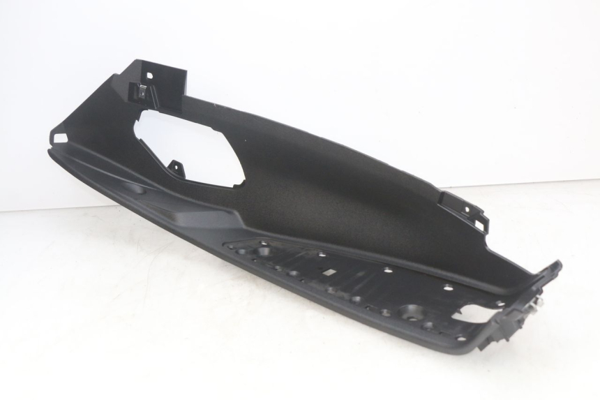 photo de MARCHE PIED DESTRO PIAGGIO MP3 500 (2014 - 2017) - Vista principale