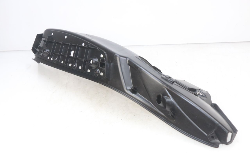 photo de MARCHE PIED DESTRO PIAGGIO MP3 500 (2014 - 2017) - Altra angolazione