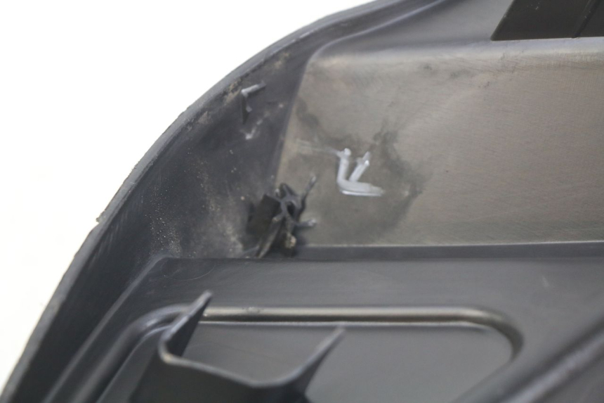 photo de MARCHE PIED DESTRO PIAGGIO MP3 125 (2006 - 2014) - Dettaglio del componente