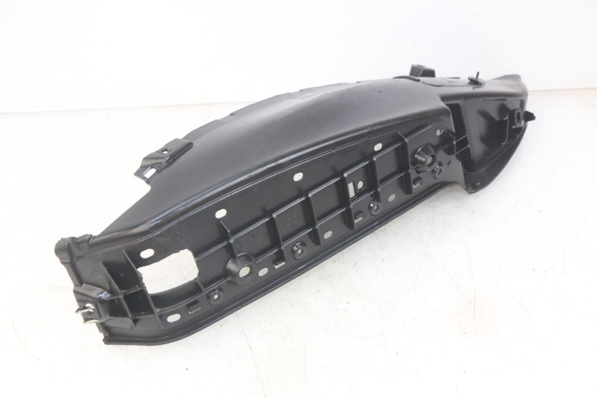 photo de MARCHE PIED DESTRO PIAGGIO MP3 RL 250 (2006 - 2010) - Dettaglio del componente