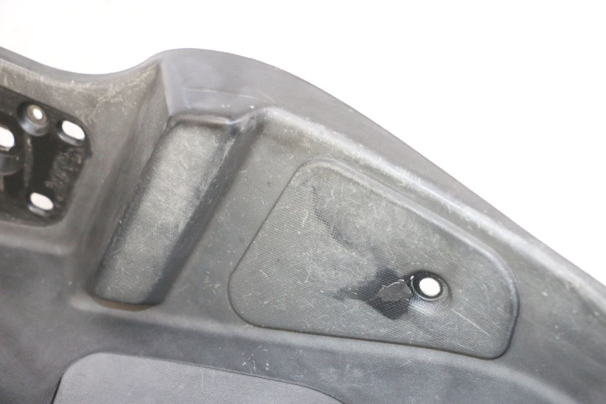 photo de Pedana destra PIAGGIO MP3 500 (2011 - 2015) - Dettaglio del componente