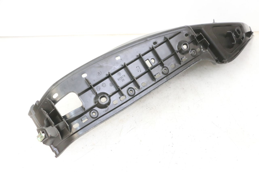 photo de Pedana destra PIAGGIO MP3 500 (2011 - 2015) - Primo piano tecnico