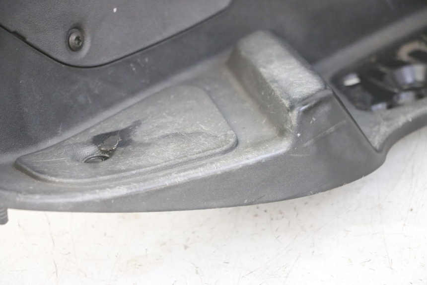 photo de Pedana destra PIAGGIO MP3 500 (2011 - 2015) - Ricambio usato controllato