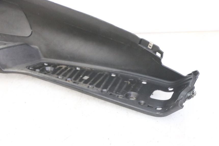 photo de Pedana destra PIAGGIO MP3 500 (2011 - 2015) - Marcature e riferimenti originali