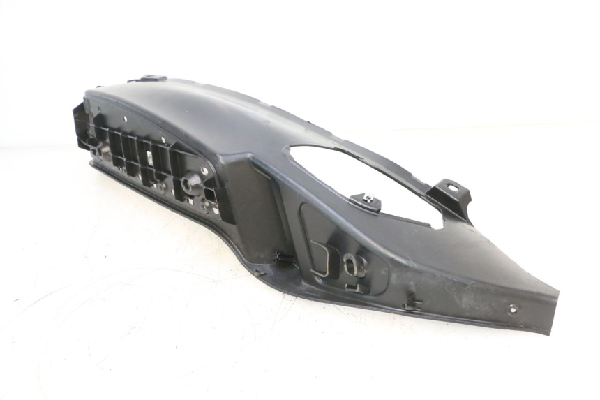 photo de MARCHE PIED DESTRO PIAGGIO MP3 RL 250 (2006 - 2010) - Primo piano tecnico