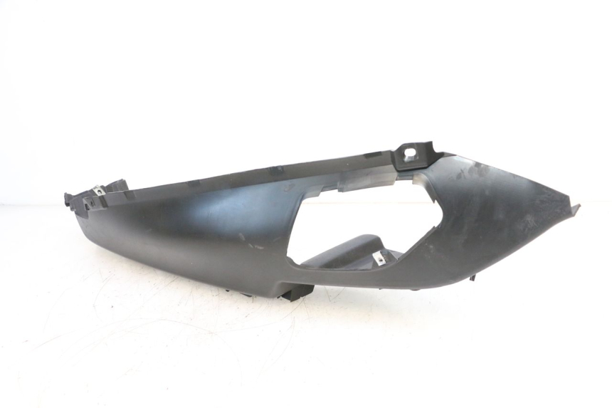 photo de MARCHE PIED DESTRO PIAGGIO MP3 RL 250 (2006 - 2010) - Vista d'insieme del prodotto