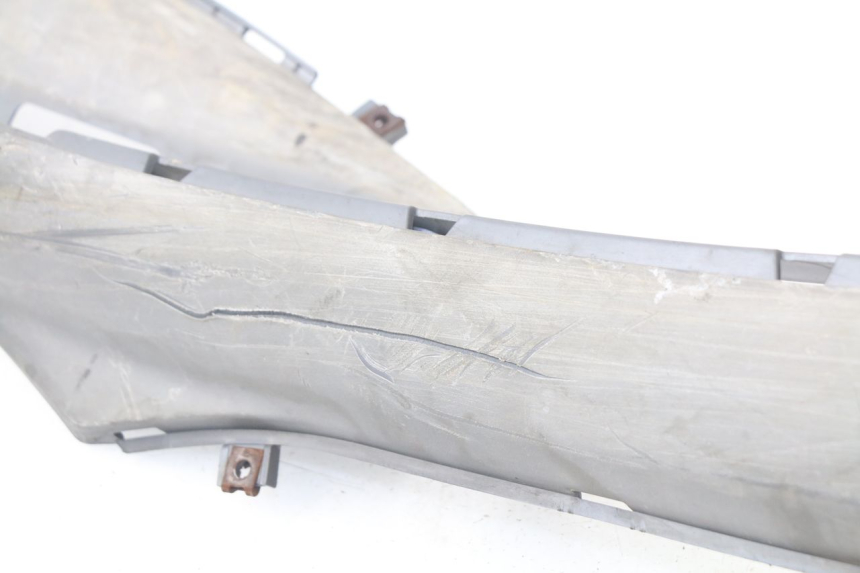 photo de Pedana destra YAMAHA NEO'S NEOS 2T 50 (2007 - 2017) - Stato della superficie e materiale