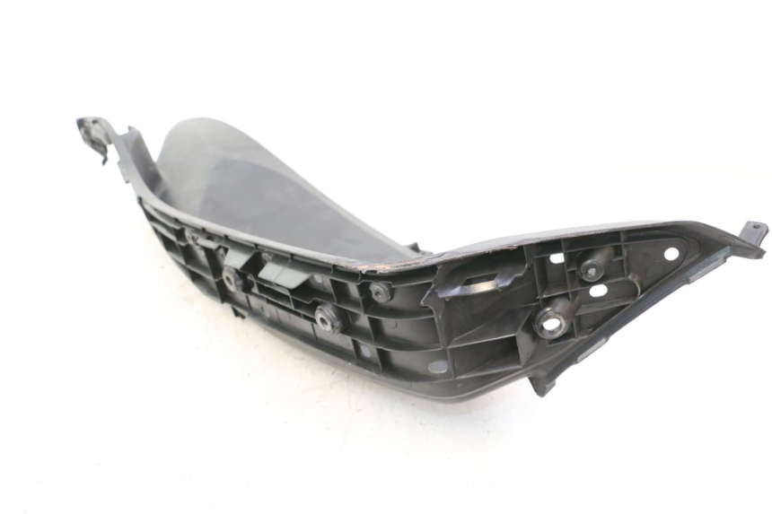 photo de CARENA PEDANA DESTRA HONDA PCX (JF28) 125 (2009 - 2011) - Stato della superficie e materiale