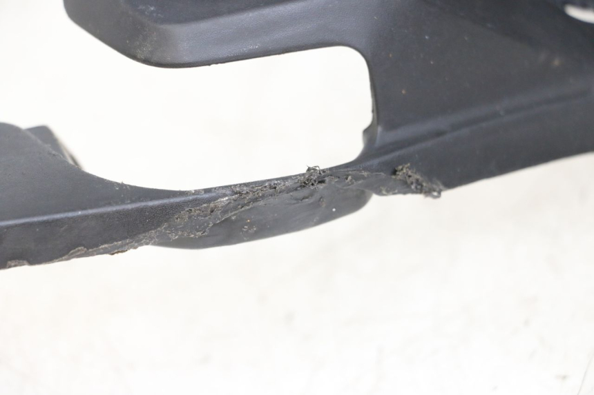 photo de MARCHE PIED DESTRO HONDA PCX (JF47) 125 (2012 - 2013) - Altra vista dell'articolo