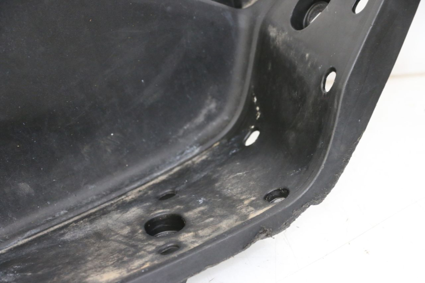 photo de MARCHE PIED DESTRO HONDA PCX (JF47) 125 (2012 - 2013) - Marcature e riferimenti originali
