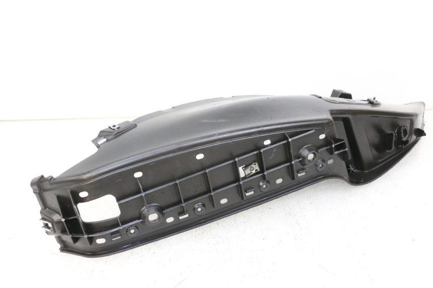 photo de MARCHE PIED DESTRO PIAGGIO MP3 LT 400 (2007 - 2012) - Dettaglio del componente